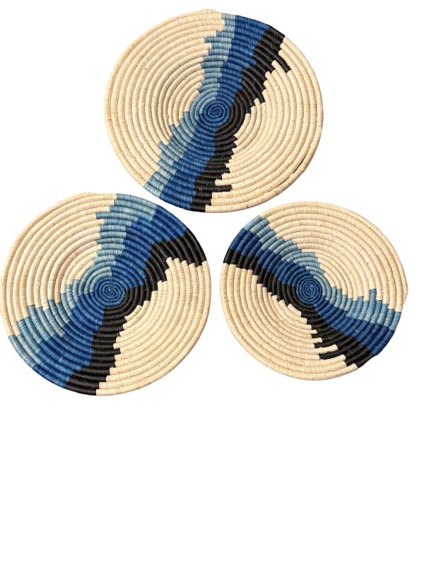 Blue, Black and Natural Raffia Wall Hanging Decor Plate Mat - 3 sizes - Image 4